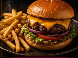 Burger bœuf cheddar et frites maison, plat du jour